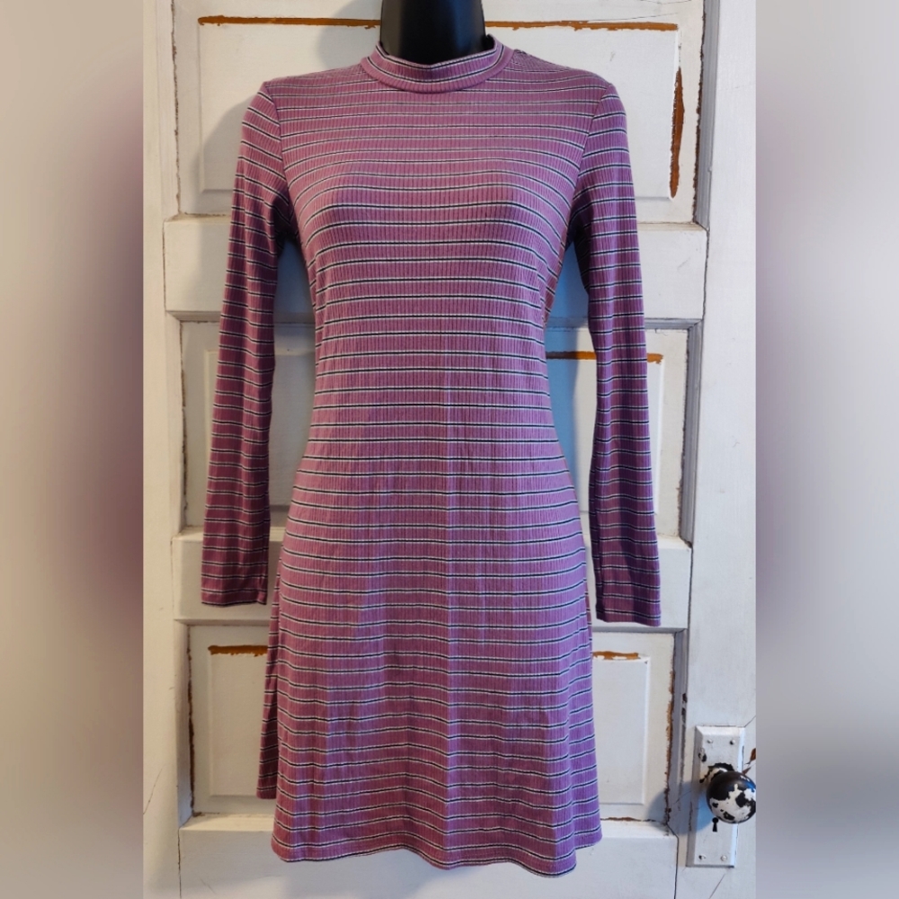 Long sleeve pink stripe dress size Sm